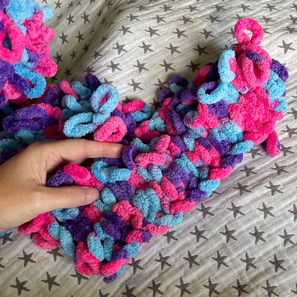 Handmade Kid’s Super Soft & Cozy Winter Hat With Loopy Pom-Pom- Pink/Purple/Blue - Picture 7 of 9